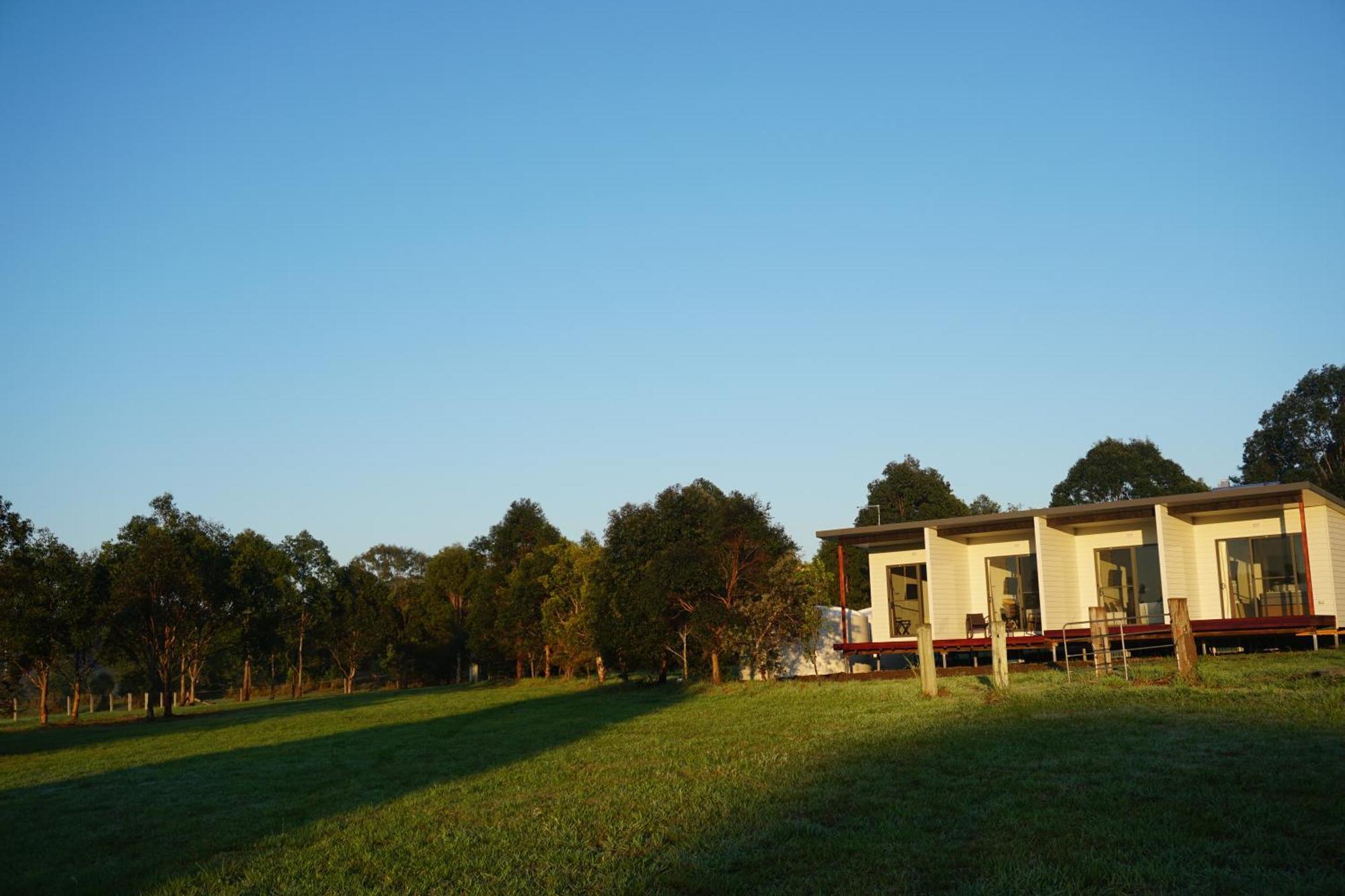 Narangba Motel Exteriér fotografie